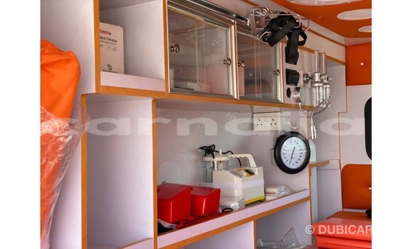 Buy Import Nissan Urvan White Car in Import - Dubai in Abia State Buy Import Nissan Urvan White Car in Import - Dubai in Abia State