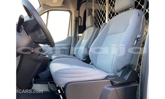 Buy Import Ford Club Wagon White Car in Import - Dubai in Abia State Buy Import Ford Club Wagon White Car in Import - Dubai in Abia State