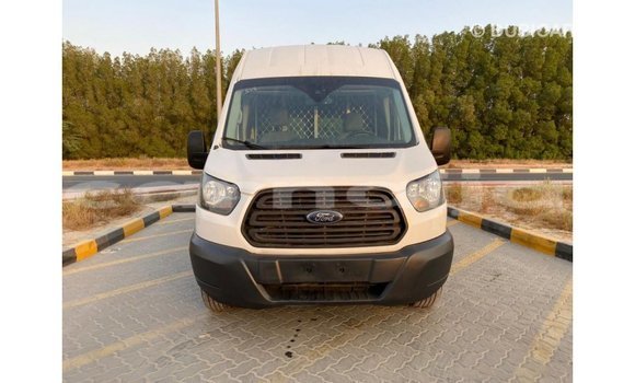 Buy Import Ford Club Wagon White Car in Import - Dubai in Abia State Buy Import Ford Club Wagon White Car in Import - Dubai in Abia State