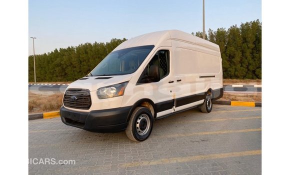 Buy Import Ford Club Wagon White Car in Import - Dubai in Abia State Buy Import Ford Club Wagon White Car in Import - Dubai in Abia State