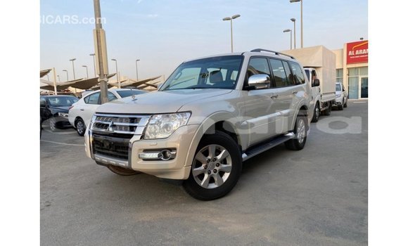 Buy Import Mitsubishi Pajero White Car in Import - Dubai in Abia State Buy Import Mitsubishi Pajero White Car in Import - Dubai in Abia State