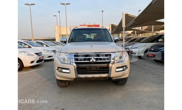 Buy Import Mitsubishi Pajero White Car in Import - Dubai in Abia State Buy Import Mitsubishi Pajero White Car in Import - Dubai in Abia State
