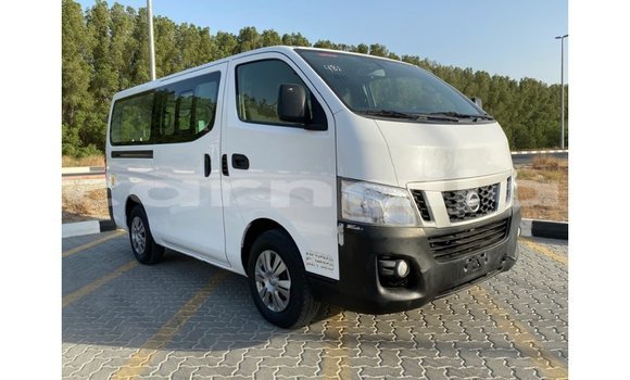 Acheter Import Voiture Nissan Urvan Blanc à Import - Dubai, État d'Abia Acheter Import Voiture Nissan Urvan Blanc à Import - Dubai, État d'Abia