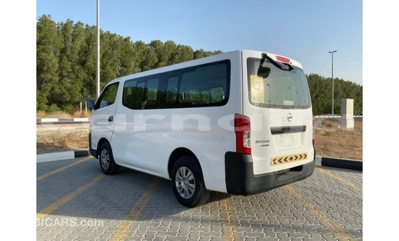 Acheter Import Voiture Nissan Urvan Blanc à Import - Dubai, État d'Abia Acheter Import Voiture Nissan Urvan Blanc à Import - Dubai, État d'Abia