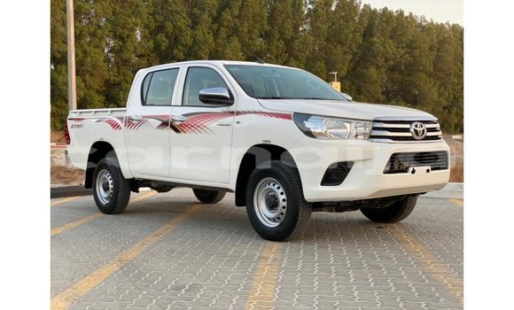 Buy Import Toyota Hilux White Car in Import - Dubai in Abia State Buy Import Toyota Hilux White Car in Import - Dubai in Abia State