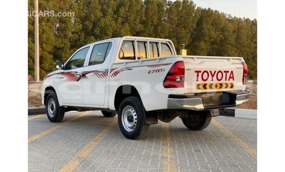 Buy Import Toyota Hilux White Car in Import - Dubai in Abia State Buy Import Toyota Hilux White Car in Import - Dubai in Abia State