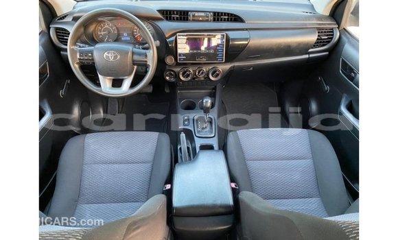 Buy Import Toyota Hilux White Car in Import - Dubai in Abia State Buy Import Toyota Hilux White Car in Import - Dubai in Abia State