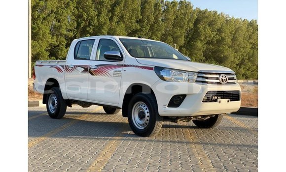 Buy Import Toyota Hilux White Car in Import - Dubai in Abia State