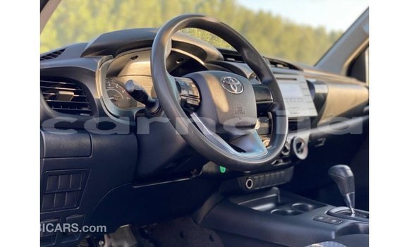 Buy Import Toyota Hilux White Car in Import - Dubai in Abia State Buy Import Toyota Hilux White Car in Import - Dubai in Abia State