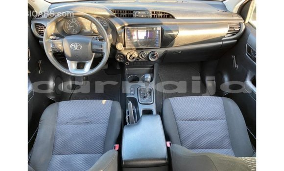 Buy Import Toyota Hilux White Car in Import - Dubai in Abia State Buy Import Toyota Hilux White Car in Import - Dubai in Abia State