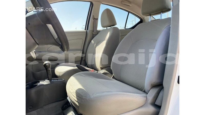 Big with watermark nissan sunny abia state import dubai 9184