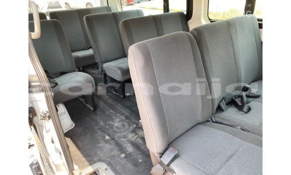 Buy Import Nissan Urvan White Car in Import - Dubai in Abia State Buy Import Nissan Urvan White Car in Import - Dubai in Abia State