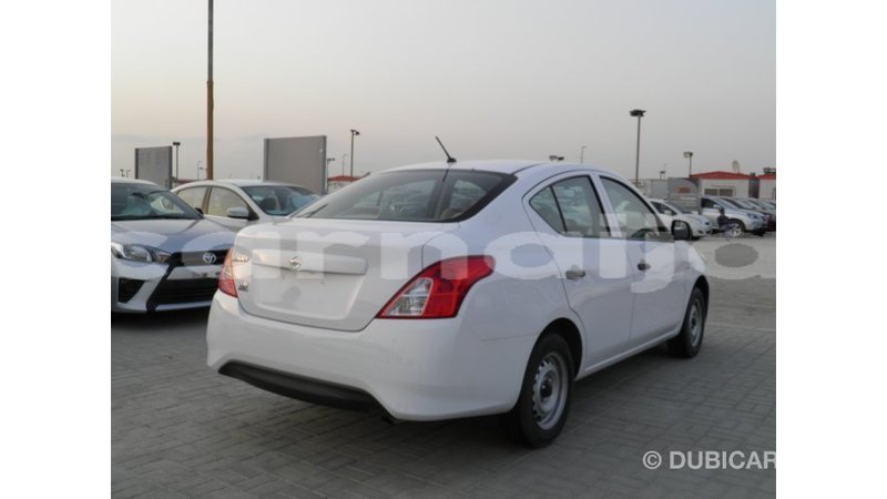 Big with watermark nissan sunny abia state import dubai 9189