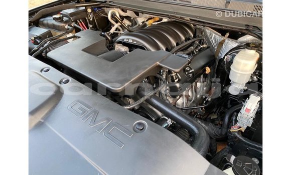 Acheter Import Voiture GMC Yukon Noir à Import - Dubai, État d'Abia Acheter Import Voiture GMC Yukon Noir à Import - Dubai, État d'Abia