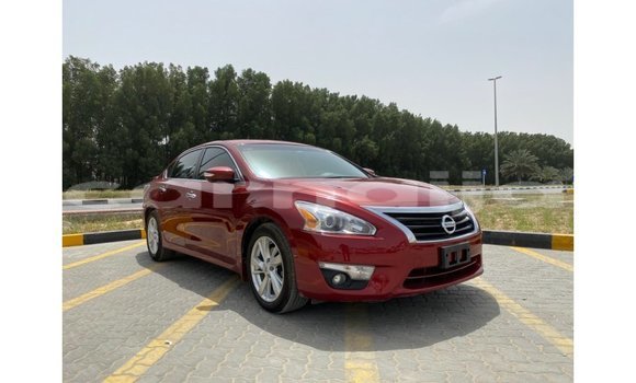 Acheter Import Voiture Nissan Altima Rouge à Import - Dubai, État d'Abia Acheter Import Voiture Nissan Altima Rouge à Import - Dubai, État d'Abia