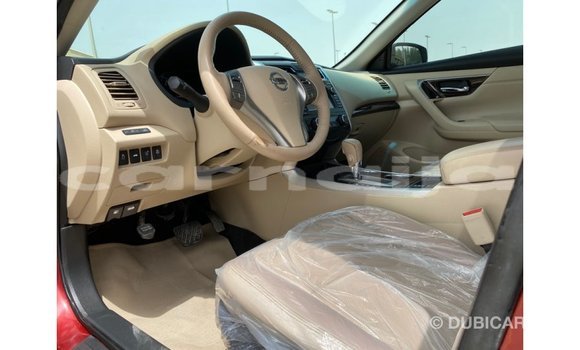 Acheter Import Voiture Nissan Altima Rouge à Import - Dubai, État d'Abia Acheter Import Voiture Nissan Altima Rouge à Import - Dubai, État d'Abia