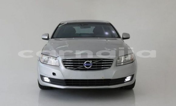 Buy Import Volvo V70 Other Car in Import - Dubai in Abia State Buy Import Volvo V70 Other Car in Import - Dubai in Abia State