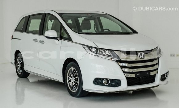 Buy Import Honda Odyssey White Car in Import - Dubai in Abia State Buy Import Honda Odyssey White Car in Import - Dubai in Abia State