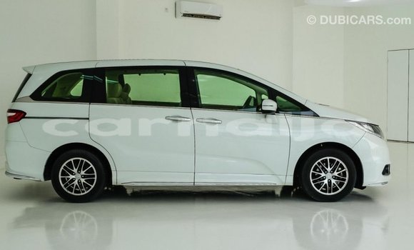 Buy Import Honda Odyssey White Car in Import - Dubai in Abia State Buy Import Honda Odyssey White Car in Import - Dubai in Abia State