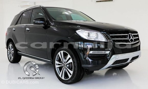 Acheter Import Voiture Mercedes-Benz 190 Noir à Import - Dubai, État d'Abia Acheter Import Voiture Mercedes-Benz 190 Noir à Import - Dubai, État d'Abia