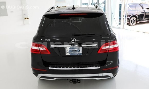 Acheter Import Voiture Mercedes-Benz 190 Noir à Import - Dubai, État d'Abia Acheter Import Voiture Mercedes-Benz 190 Noir à Import - Dubai, État d'Abia