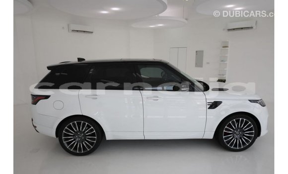 Acheter Import Voiture Land Rover Range Rover Blanc à Import - Dubai, État d'Abia Acheter Import Voiture Land Rover Range Rover Blanc à Import - Dubai, État d'Abia