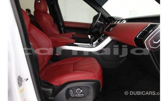 Acheter Import Voiture Land Rover Range Rover Blanc à Import - Dubai, État d'Abia Acheter Import Voiture Land Rover Range Rover Blanc à Import - Dubai, État d'Abia
