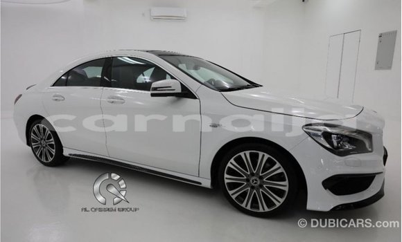 Buy Import Mercedes-Benz 250 White Car in Import - Dubai in Abia State Buy Import Mercedes-Benz 250 White Car in Import - Dubai in Abia State