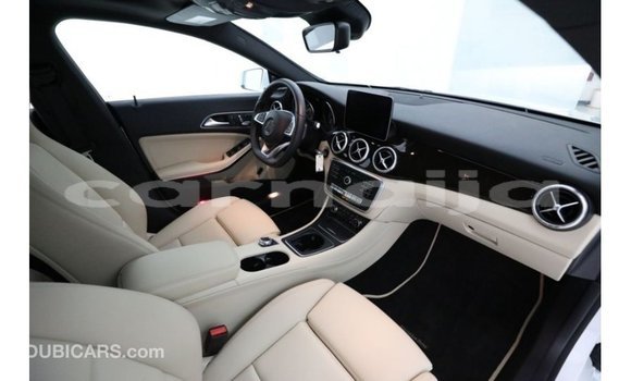 Buy Import Mercedes-Benz 250 White Car in Import - Dubai in Abia State Buy Import Mercedes-Benz 250 White Car in Import - Dubai in Abia State