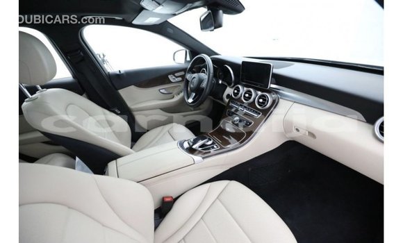 Buy Import Mercedes-Benz 190 White Car in Import - Dubai in Abia State Buy Import Mercedes-Benz 190 White Car in Import - Dubai in Abia State