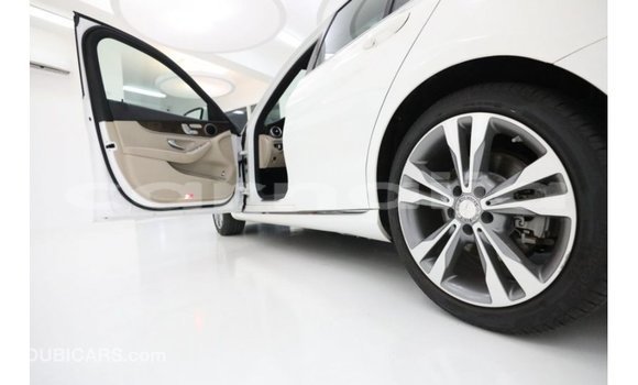 Buy Import Mercedes-Benz 190 White Car in Import - Dubai in Abia State Buy Import Mercedes-Benz 190 White Car in Import - Dubai in Abia State