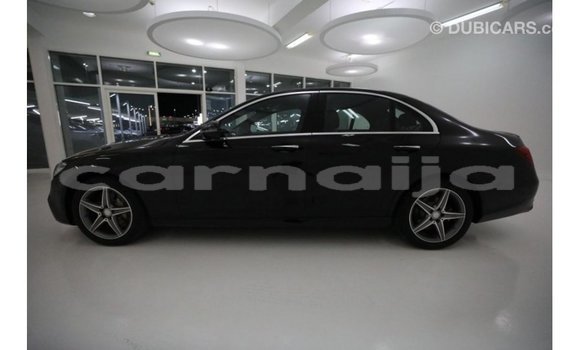 Acheter Import Voiture Mercedes-Benz 190 Noir à Import - Dubai, État d'Abia Acheter Import Voiture Mercedes-Benz 190 Noir à Import - Dubai, État d'Abia