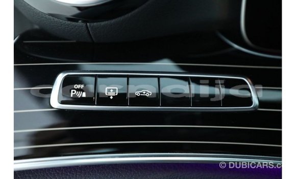 Buy Import Mercedes-Benz 190 Red Car in Import - Dubai in Abia State Buy Import Mercedes-Benz 190 Red Car in Import - Dubai in Abia State