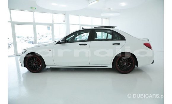 Buy Import Mercedes-Benz 190 White Car in Import - Dubai in Abia State Buy Import Mercedes-Benz 190 White Car in Import - Dubai in Abia State