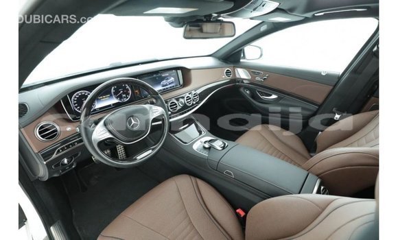 Buy Import Mercedes-Benz 190 White Car in Import - Dubai in Abia State Buy Import Mercedes-Benz 190 White Car in Import - Dubai in Abia State