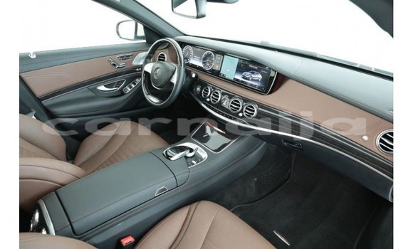 Buy Import Mercedes-Benz 190 White Car in Import - Dubai in Abia State Buy Import Mercedes-Benz 190 White Car in Import - Dubai in Abia State