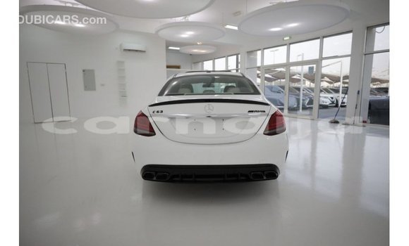 Acheter Import Voiture Mercedes-Benz 190 Blanc à Import - Dubai, État d'Abia Acheter Import Voiture Mercedes-Benz 190 Blanc à Import - Dubai, État d'Abia