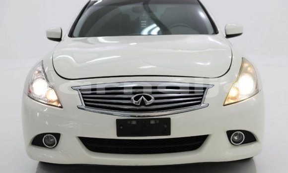 Buy Import Infiniti Q White Car in Import - Dubai in Abia State Buy Import Infiniti Q White Car in Import - Dubai in Abia State