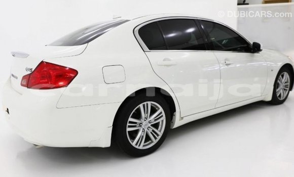 Buy Import Infiniti Q White Car in Import - Dubai in Abia State Buy Import Infiniti Q White Car in Import - Dubai in Abia State