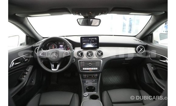 Buy Import Mercedes-Benz 250 White Car in Import - Dubai in Abia State Buy Import Mercedes-Benz 250 White Car in Import - Dubai in Abia State