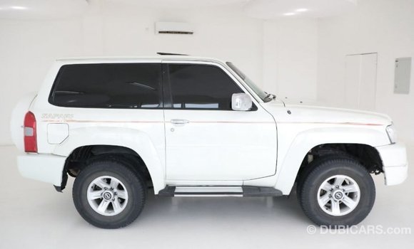 Buy Import Nissan Patrol White Car in Import - Dubai in Abia State Buy Import Nissan Patrol White Car in Import - Dubai in Abia State