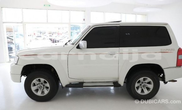 Buy Import Nissan Patrol White Car in Import - Dubai in Abia State Buy Import Nissan Patrol White Car in Import - Dubai in Abia State
