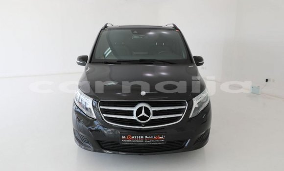 Buy Import Mercedes-Benz 250 Black Car in Import - Dubai in Abia State Buy Import Mercedes-Benz 250 Black Car in Import - Dubai in Abia State