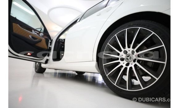 Buy Import Mercedes-Benz 190 White Car in Import - Dubai in Abia State Buy Import Mercedes-Benz 190 White Car in Import - Dubai in Abia State