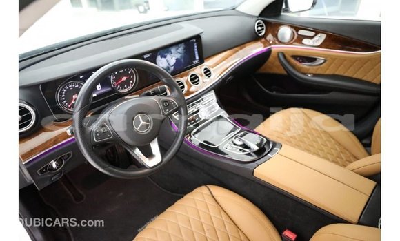 Buy Import Mercedes-Benz 190 White Car in Import - Dubai in Abia State Buy Import Mercedes-Benz 190 White Car in Import - Dubai in Abia State