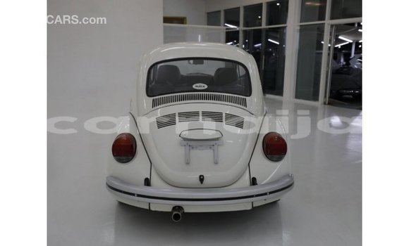 Buy Import Volkswagen Beetle White Car in Import - Dubai in Abia State Buy Import Volkswagen Beetle White Car in Import - Dubai in Abia State