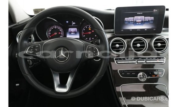 Buy Import Mercedes-Benz 190 White Car in Import - Dubai in Abia State Buy Import Mercedes-Benz 190 White Car in Import - Dubai in Abia State