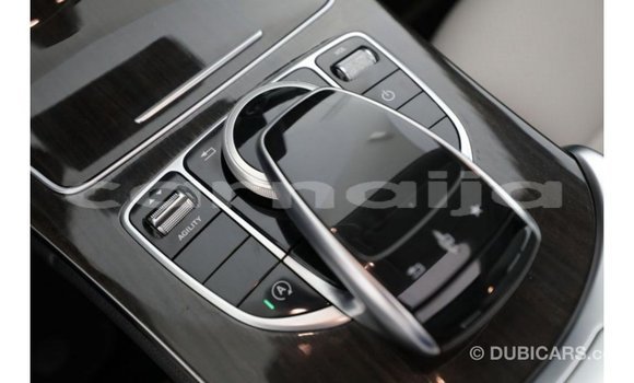 Buy Import Mercedes-Benz 190 White Car in Import - Dubai in Abia State Buy Import Mercedes-Benz 190 White Car in Import - Dubai in Abia State