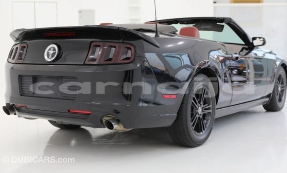 Acheter Import Voiture Ford Mustang Noir à Import - Dubai, État d'Abia Acheter Import Voiture Ford Mustang Noir à Import - Dubai, État d'Abia