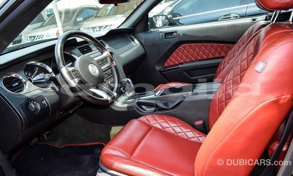 Acheter Import Voiture Ford Mustang Noir à Import - Dubai, État d'Abia Acheter Import Voiture Ford Mustang Noir à Import - Dubai, État d'Abia